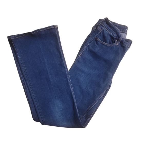 Old Navy Women's High-Rise Flare Dark Wash Jeans - Picture 5 of 6